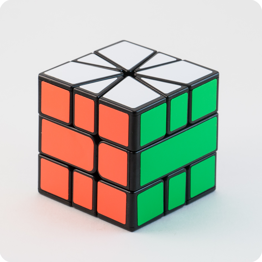 Кубик 6 букв. Guanlong кубик Рубика 3х3. YJ Guanlong 3x3 v4. YJ 3x3x3 Guanlong. Кубик рубик пружинка.